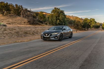 2019 Nissan Maxima 2