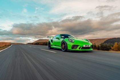 2018 Porsche 911 ( 991 type II ) GT3 RS - UK version 6