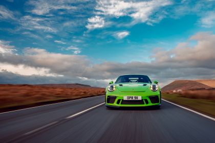 2018 Porsche 911 ( 991 type II ) GT3 RS - UK version 9