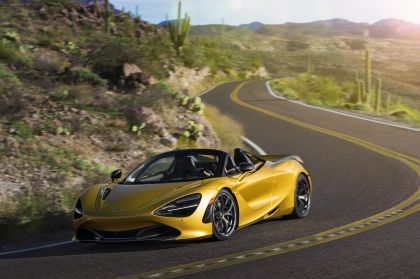 2019 McLaren 720S spider 40