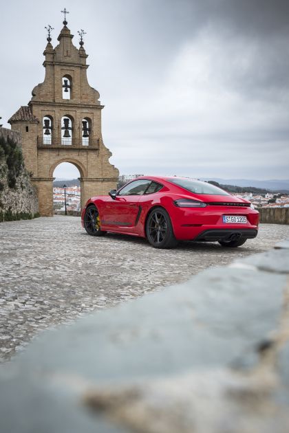 2019 Porsche 718 Cayman T 28