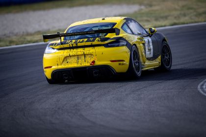 2019 Porsche 718 Cayman GT4 Clubsport 63