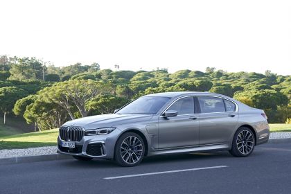 2019 BMW 745Le 65