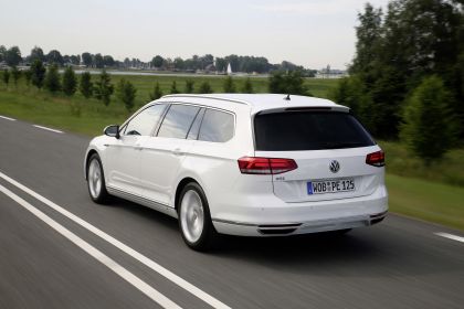 2020 Volkswagen Passat variant GTE 6