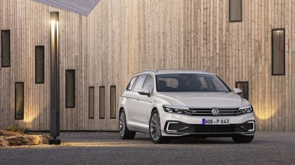 2020 Volkswagen Passat variant GTE 10