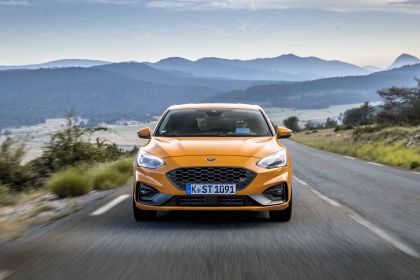 2020 Ford Focus ST 31