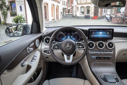 2020 Mercedes-Benz GLC 300 4Matic 101