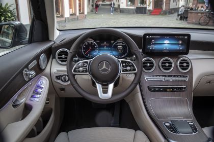 2020 Mercedes-Benz GLC 300 4Matic 102
