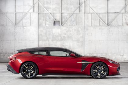 2017 Aston Martin Vanquish Zagato Shooting Brake 9