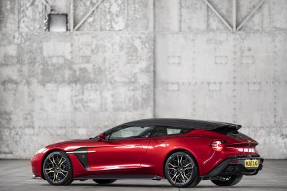 2017 Aston Martin Vanquish Zagato Shooting Brake 11