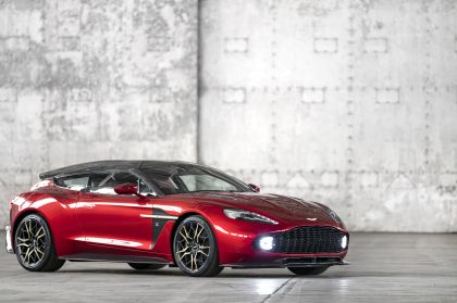 2017 Aston Martin Vanquish Zagato Shooting Brake 13