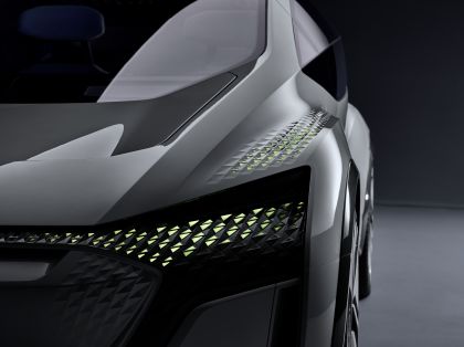2019 Audi AI:ME concept 10