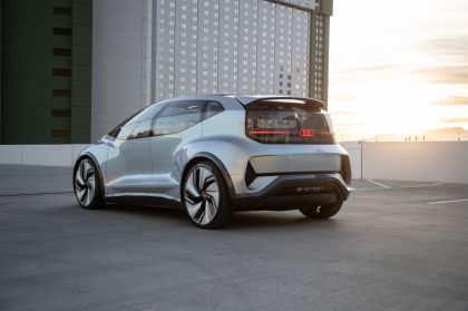 2019 Audi AI:ME concept 127