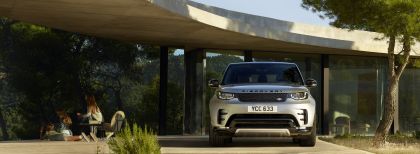 2020 Land Rover Discovery Landmark Edition 5