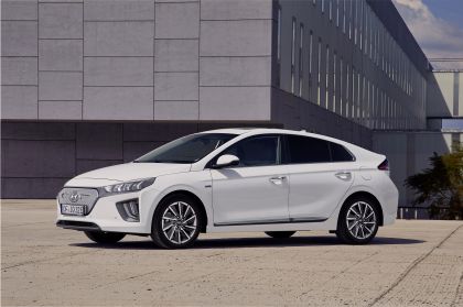 2019 Hyundai Ioniq Electric 7