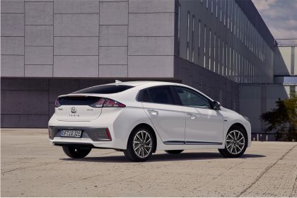 2019 Hyundai Ioniq Electric 8