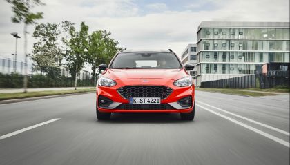2020 Ford Ford Focus ST wagon 4