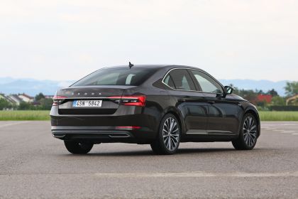 2020 Skoda Superb 57