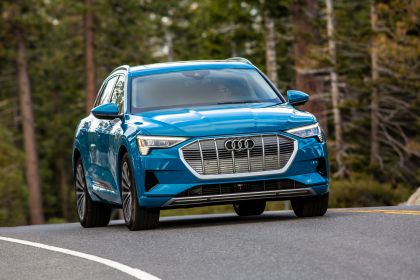 2019 Audi e-Tron - USA version 20