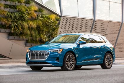 2019 Audi e-Tron - USA version 27