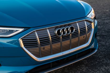 2019 Audi e-Tron - USA version 28