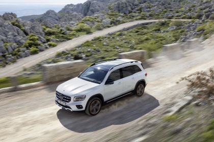 2020 Mercedes-Benz GLB 14