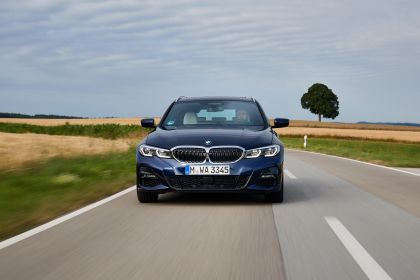 2020 BMW 330d ( G21 ) xDrive Touring 32