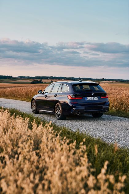 2020 BMW 330d ( G21 ) xDrive Touring 38