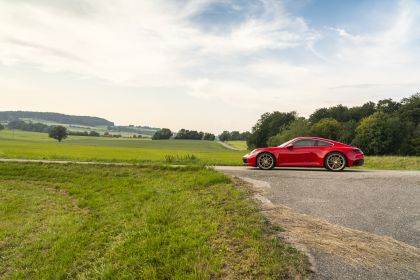 2019 Porsche 911 ( 992 ) Carrera 6