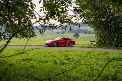 2019 Porsche 911 ( 992 ) Carrera 27