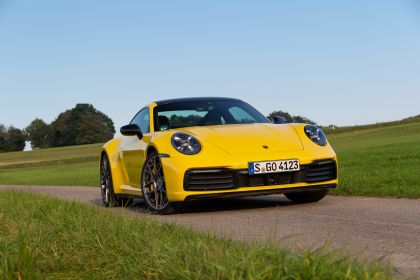 2019 Porsche 911 ( 992 ) Carrera 100