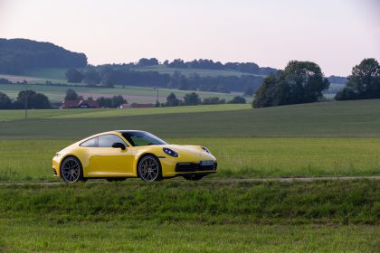 2019 Porsche 911 ( 992 ) Carrera 104