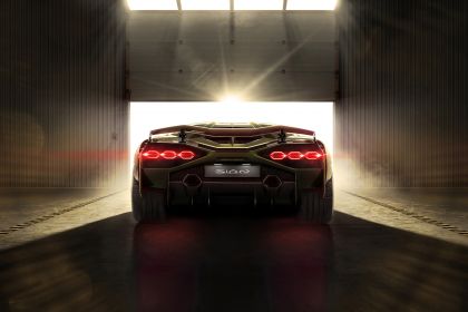 2020 Lamborghini Sián 8