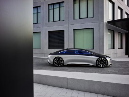 2019 Mercedes-Benz Vision EQS 8