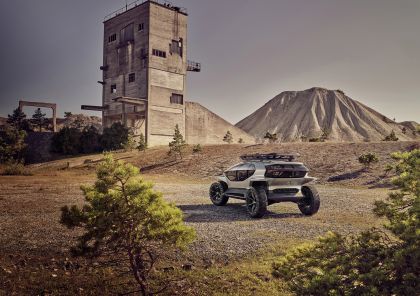 2019 Audi AI Trail quattro concept 12