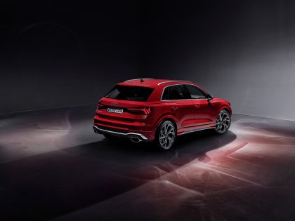 2020 Audi RS Q3 23