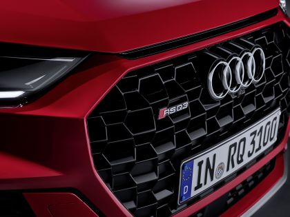 2020 Audi RS Q3 27