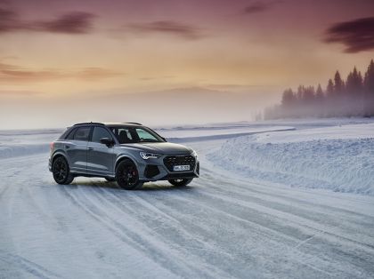 2020 Audi RS Q3 76