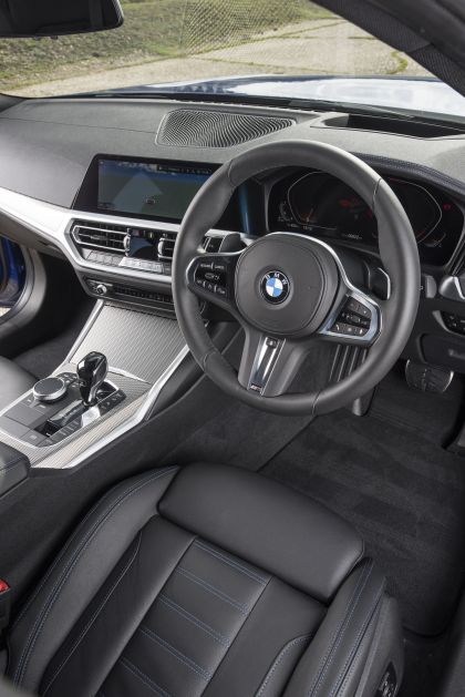 2020 BMW 320d ( G21 ) xDrive touring - UK version 45