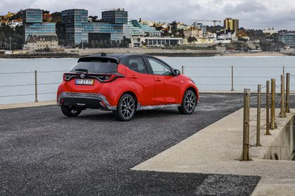 2020 Toyota Yaris hybrid 62