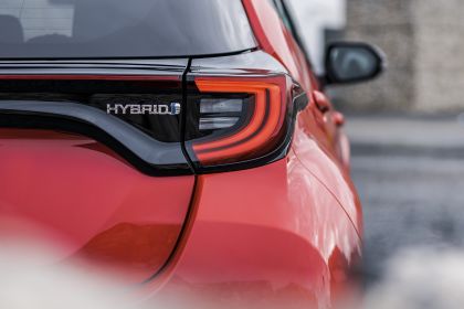 2020 Toyota Yaris hybrid 132