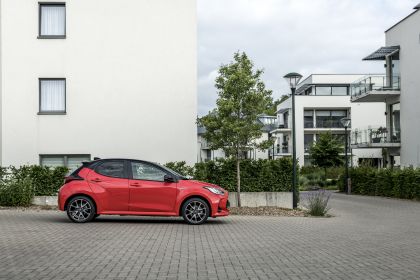 2020 Toyota Yaris hybrid 157