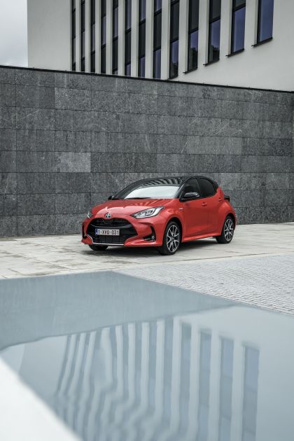 2020 Toyota Yaris hybrid 161