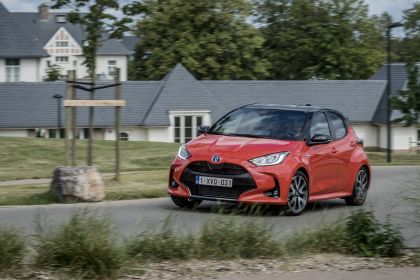 2020 Toyota Yaris hybrid 196