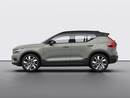 2020 Volvo XC40 Recharge 2