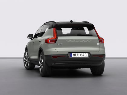 2020 Volvo XC40 Recharge 6