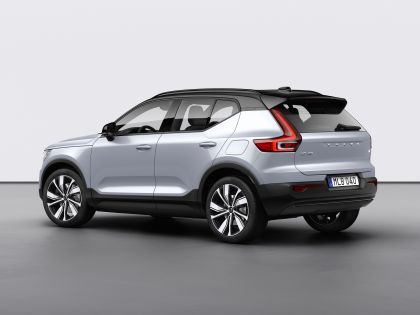 2020 Volvo XC40 Recharge 9