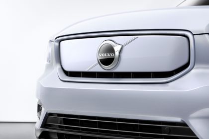 2020 Volvo XC40 Recharge 13