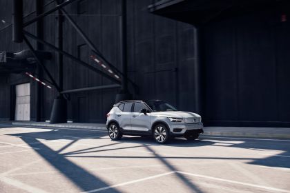 2020 Volvo XC40 Recharge 24