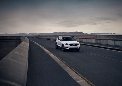 2020 Volvo XC40 Recharge 32